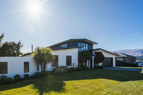 Photo of property in 3 Erskine Street, Lake Hayes, Queenstown, 9304