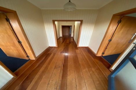 Photo of property in 18 Wood Street, Takaro, Palmerston North, 4410