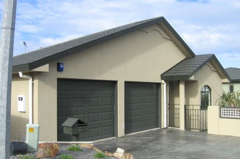 Photo of property in 21 Jordan Street, Island Bay, Wellington, 6023