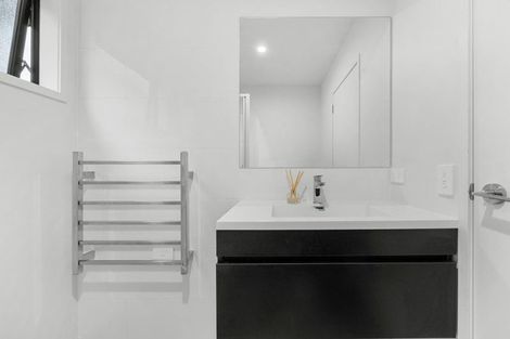 Photo of property in 7 Patrick Rice Drive, Swanson, Auckland, 0614
