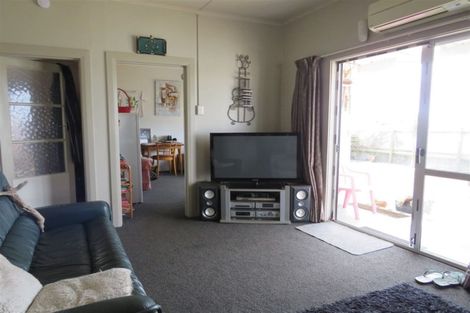 Photo of property in 102 Seabury Avenue, Foxton Beach, Foxton, 4815