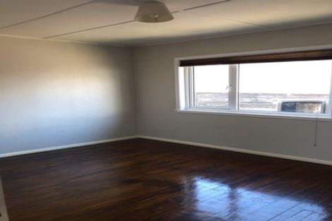 Photo of property in 3/24 Woodside Road, Massey, Auckland, 0614