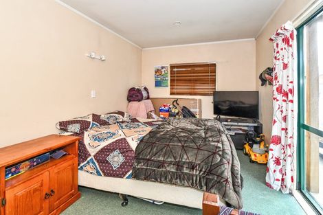 Photo of property in 12a Scott Road, Papakura, 2110