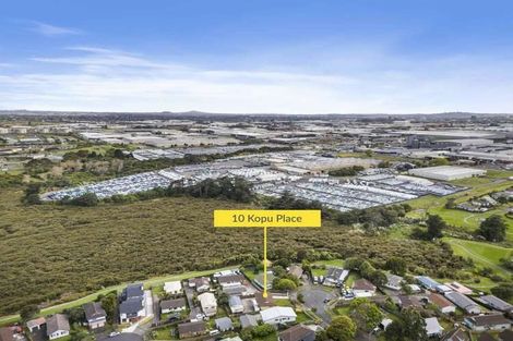 Photo of property in 10 Kopu Place, Clendon Park, Auckland, 2103