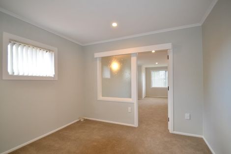 Photo of property in 672 Pakuranga Road, Howick, Auckland, 2010