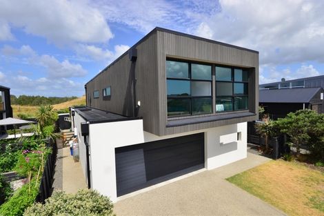 Photo of property in 42 Mangatawhiri Road, Omaha, 0986