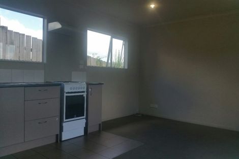 Photo of property in 30 Kellett Road, Ranui, Auckland, 0612