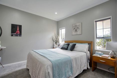 Photo of property in 31 Earlsworth Road, Mangere East, Auckland, 2024