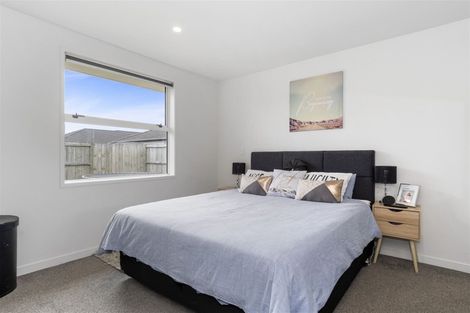 Photo of property in 15 Batty Street, Papamoa Beach, Papamoa, 3118