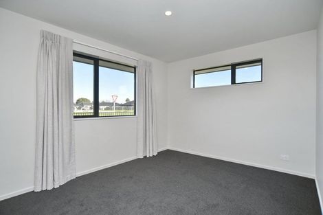 Photo of property in 2 Antill Street, Woodend, 7610