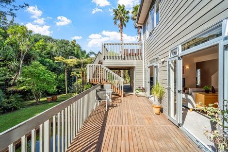 Photo of property in 2/17 Infidel Place, Torbay, Auckland, 0630