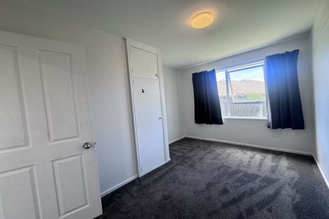 Photo of property in 32 Dunbarton Street, Redwood, Christchurch, 8051