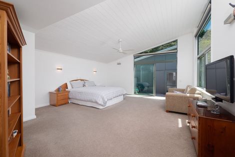 Photo of property in 13 Florance Avenue, Russell, 0202