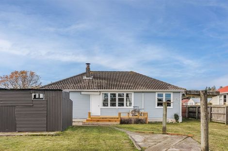 Photo of property in 4 Colvin Street, Westport, 7825