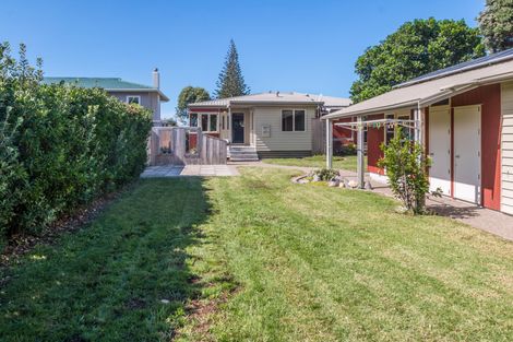 Photo of property in 21 Dillon Street, Waihi Beach, 3611