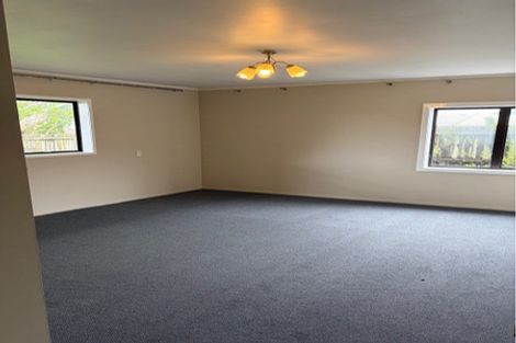 Photo of property in 77b Sturges Road, Henderson, Auckland, 0612