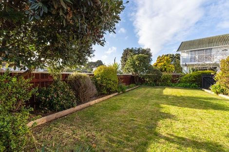 Photo of property in 34 Norfolk Crescent, Otaki Beach, Otaki, 5512