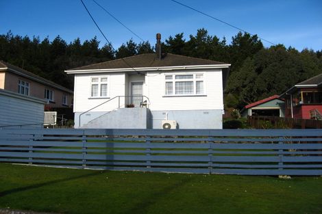 Photo of property in 42 Pearce Street, Bluff, 9814