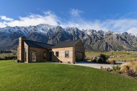 Photo of property in 60 Cunninghams Drive, Jacks Point, Queenstown, 9371
