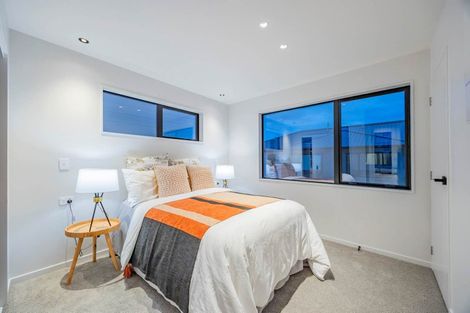 Photo of property in 46b Portadown Avenue, Pakuranga Heights, Auckland, 2010