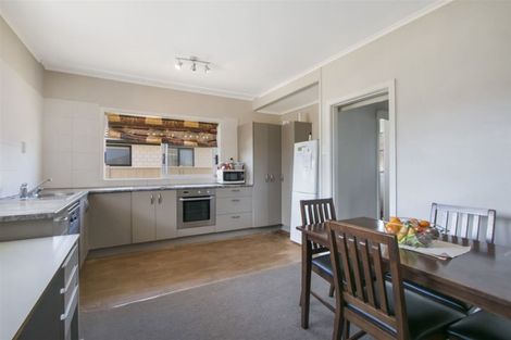 Photo of property in 24 Clive Road, Katikati, 3129