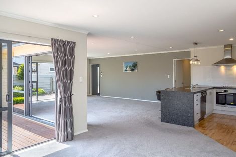 Photo of property in 12 Taylor Street, Carterton, 5713