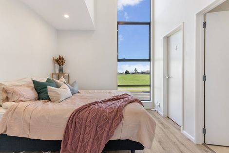 Photo of property in 17 Battalion Drive, Papakura, 2110