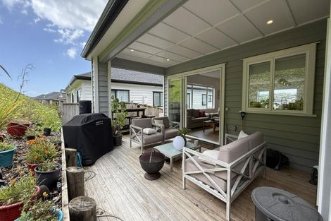 Photo of property in 144 Arran Point Parade, Orewa, 0931