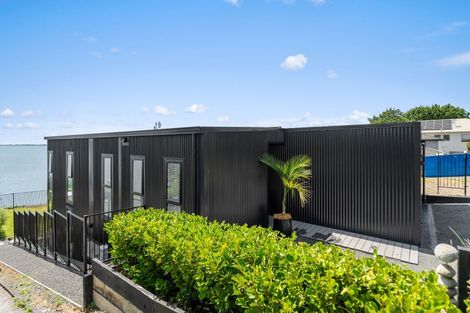 Photo of property in 189a Welcome Bay Road, Welcome Bay, Tauranga, 3112