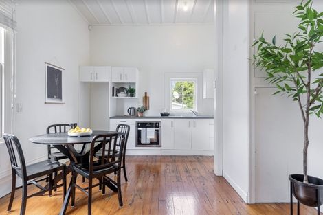 Photo of property in 28 Leslie Avenue, Sandringham, Auckland, 1025