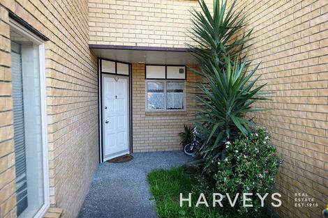 Photo of property in 2/17 Charlenne Close, Ranui, Auckland, 0612