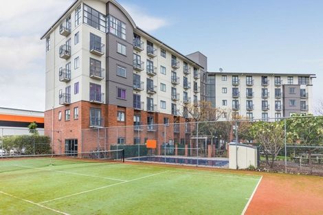 Photo of property in 4r/10 Crown Lynn Place, New Lynn, Auckland, 0600