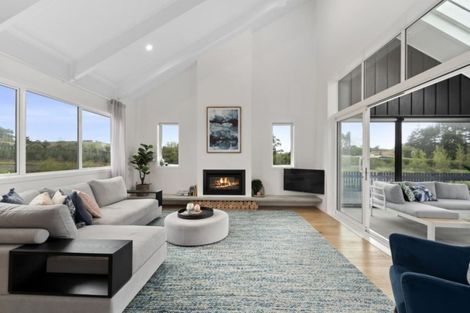 Photo of property in 10 Valley Road, Waitoki, Kaukapakapa, 0871