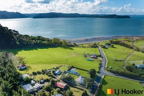 Photo of property in 6b Awhitu Gully Road, Manukau Heads, Awhitu, 2684