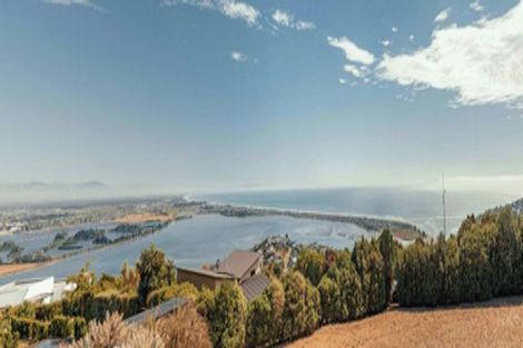 Photo of property in 162 Glenstrae Road, Redcliffs, Christchurch, 8081