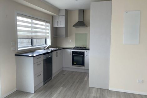 Photo of property in 12 Fielding Crescent, Farm Cove, Auckland, 2012