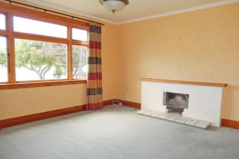 Photo of property in 114 Perth Street, Holmes Hill, Oamaru, 9401