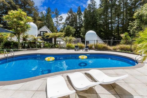 Photo of property in 24 Channel View Road, Campbells Bay, Auckland, 0630