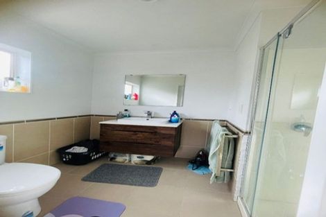 Photo of property in 14 Clomell Drive, Flat Bush, Auckland, 2019