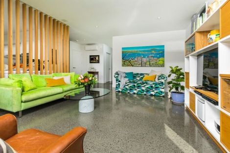 Photo of property in 15 Cochrane Road, Hobsonville, Auckland, 0616