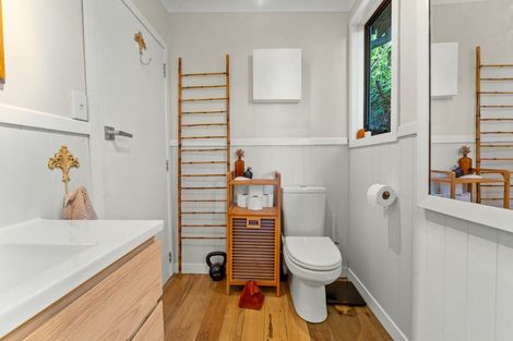 Photo of property in 25 Berridge Road, Muriwai, Waimauku, 0881