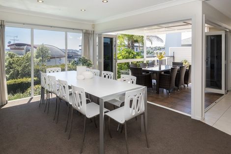 Photo of property in 13 Compass Way, Half Moon Bay, Auckland, 2012