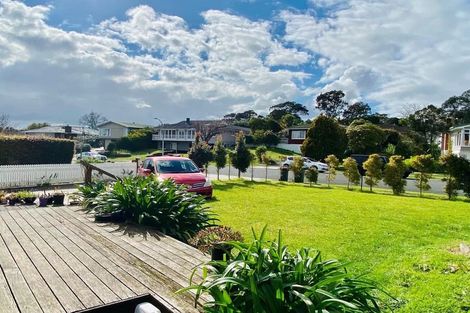 Photo of property in 17 Janet Street, Sunnyhills, Auckland, 2010