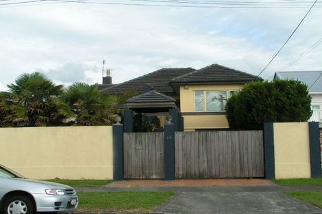 Photo of property in 1/18 Jutland Road, Hauraki, Auckland, 0622