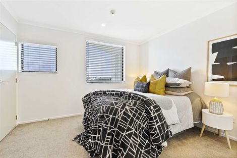 Photo of property in 4 Torea Tai Road, Hobsonville, Auckland, 0616