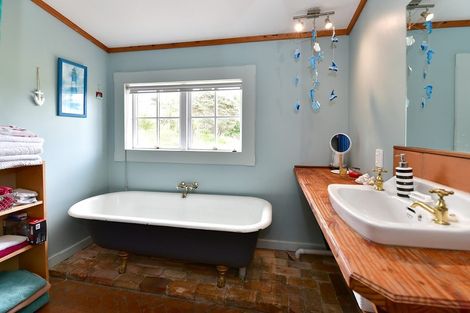 Photo of property in 1811 Kaipara Coast Highway, Kaukapakapa, Warkworth, 0984