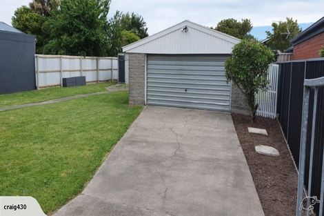 Photo of property in 391 Yaldhurst Road, Russley, Christchurch, 8042