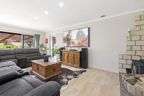 Photo of property in 42 Urumaraki Avenue, Helensville, 0800