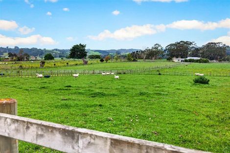 Photo of property in 81a Peak Road, Kaukapakapa, Helensville, 0875
