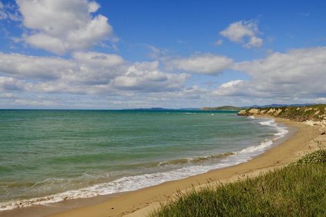 Photo of property in 964 Waianakarua Road, Herbert, 9495